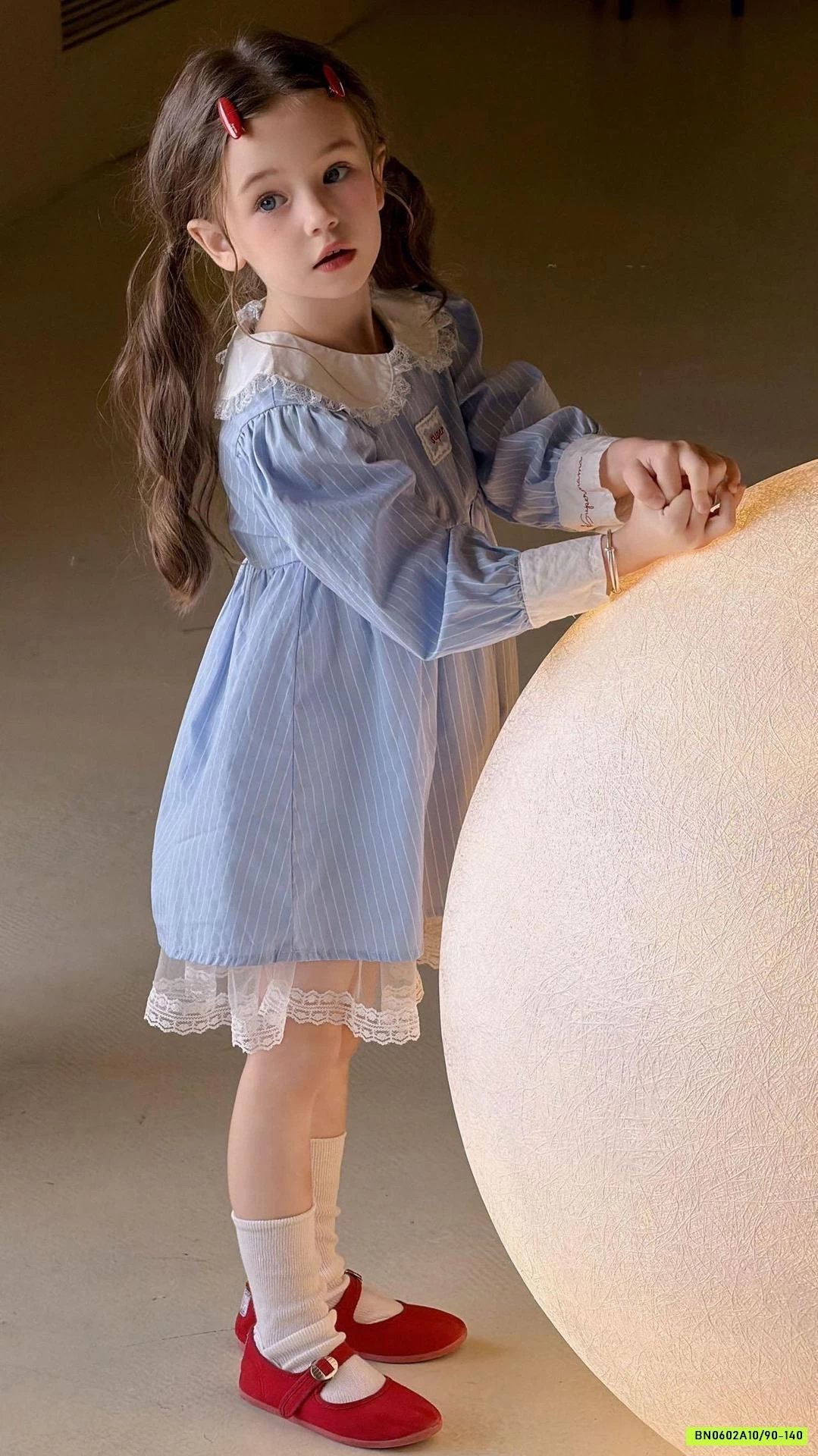 ĐẦM SƠ MI CỔ SEN PHỐI REN