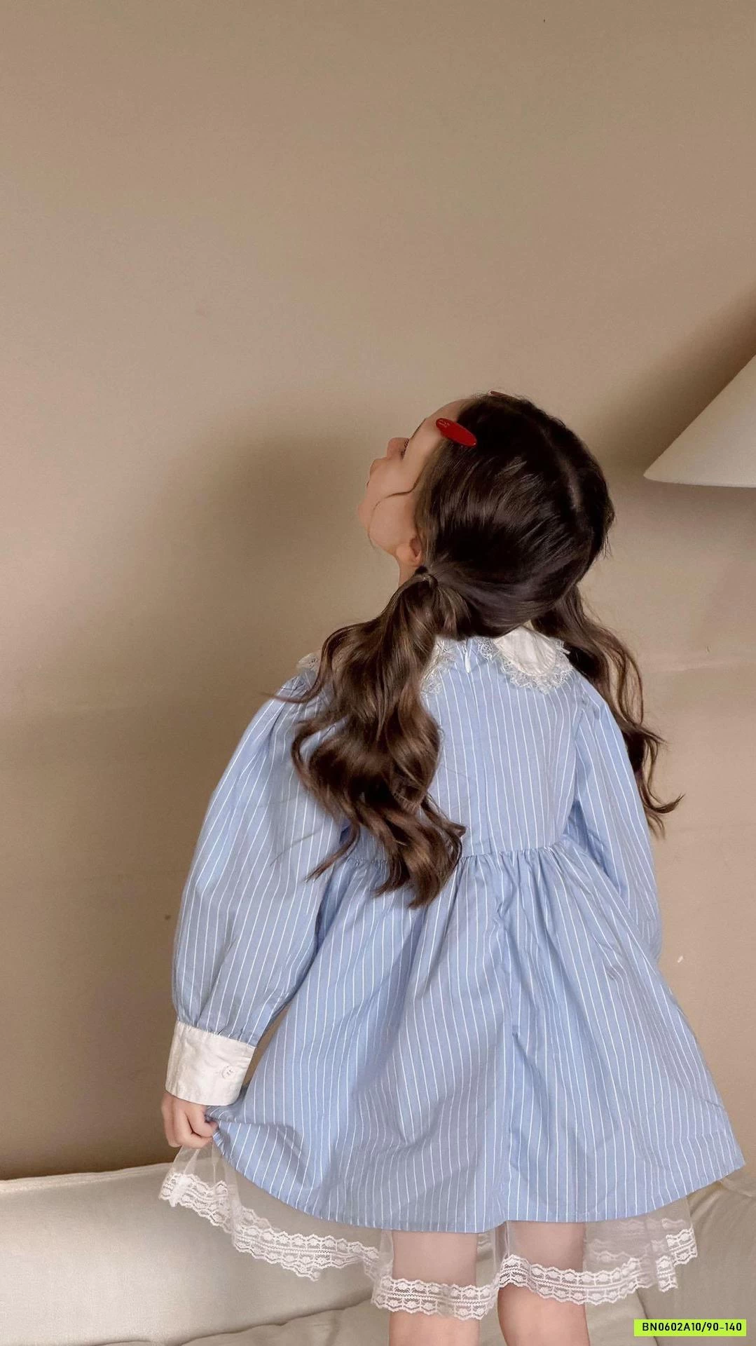 ĐẦM SƠ MI CỔ SEN PHỐI REN