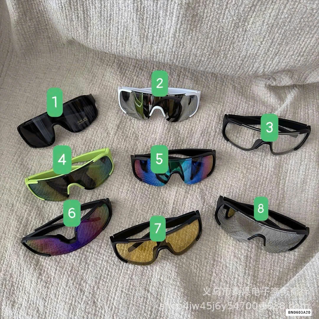 KÍNH MÁT PHIÊN BẢN MÙA HÈ