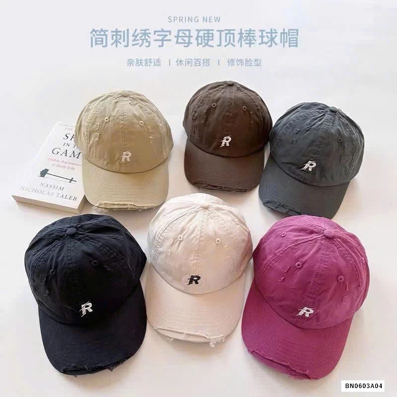 MŨ KẾT RÁCH THÊU CHỮ R