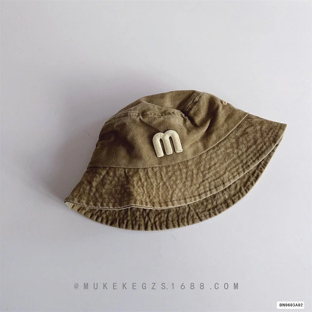 MŨ BÈO LOANG THÊU CHỮ M