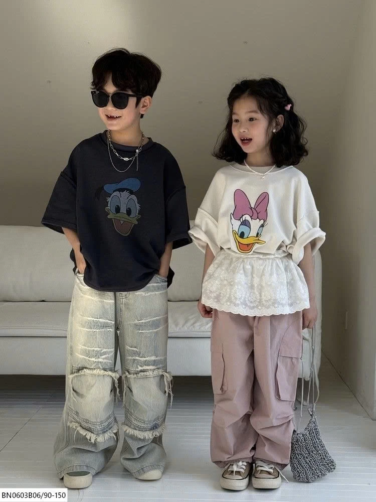 ÁO THUN HOẠT HÌNH VỊT ĐÔ NAN