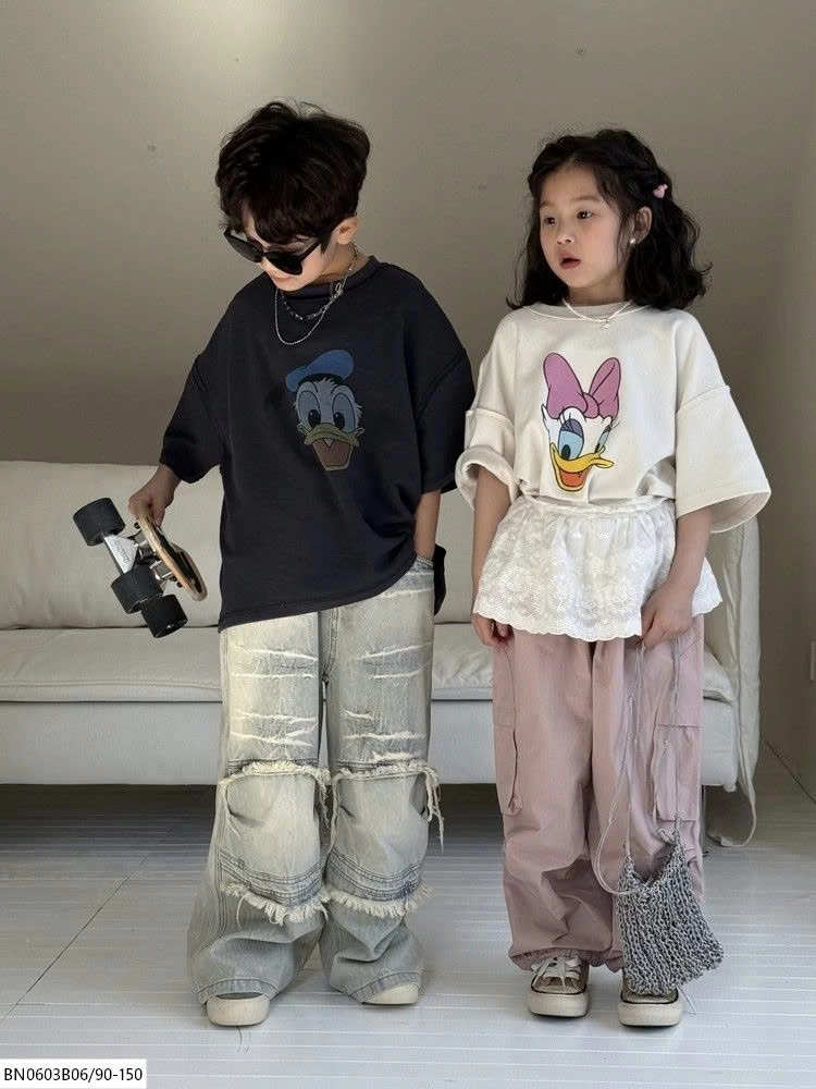 ÁO THUN HOẠT HÌNH VỊT ĐÔ NAN