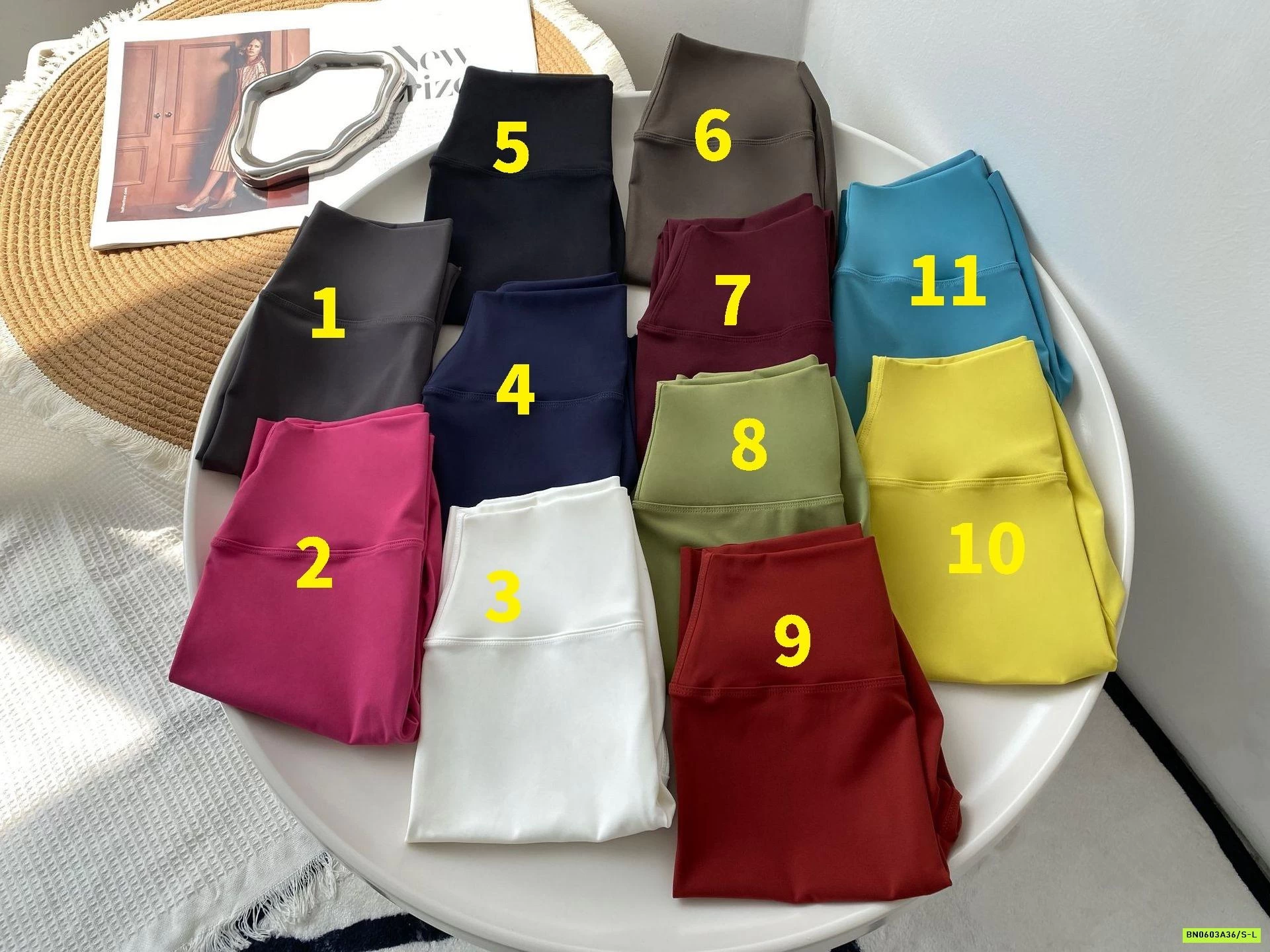 LEGGING ĐÙI TRƠN MÀU