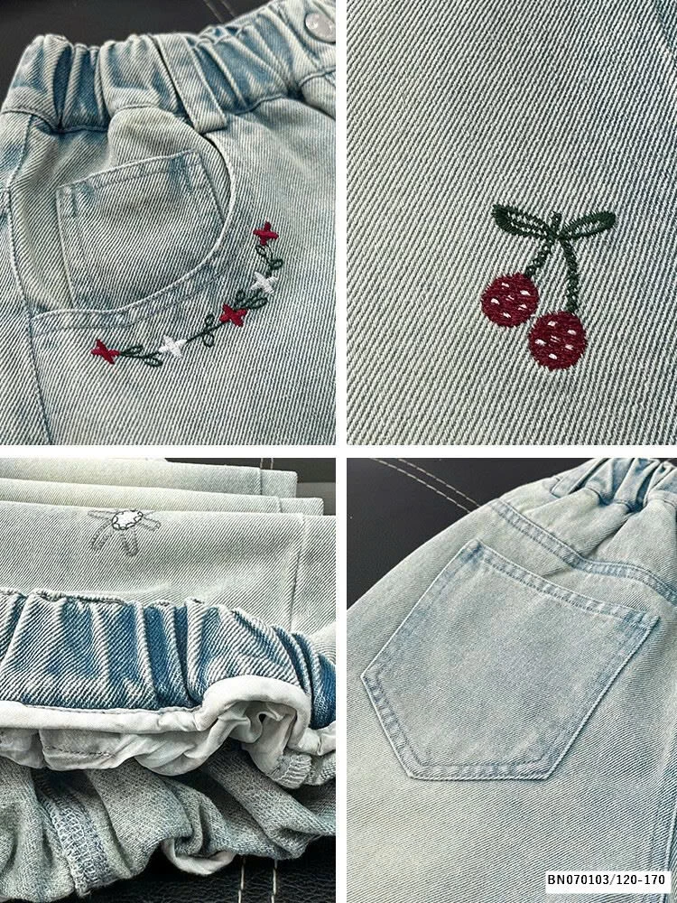 QUẦN JEAN THÊU HOA BƯỚM 2025