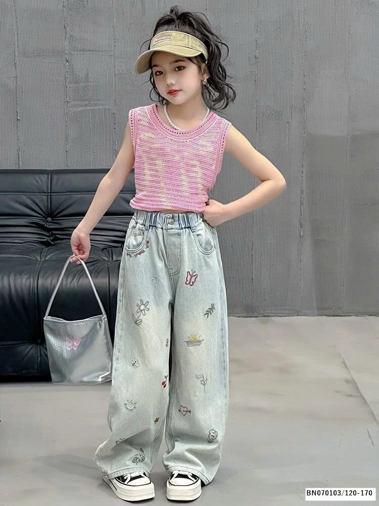 QUẦN JEAN THÊU HOA BƯỚM 2025