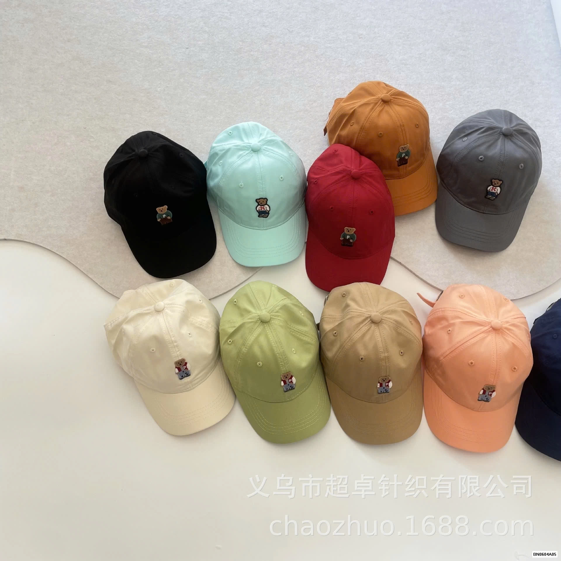 MŨ KẾT THÊU LOGO GẤU