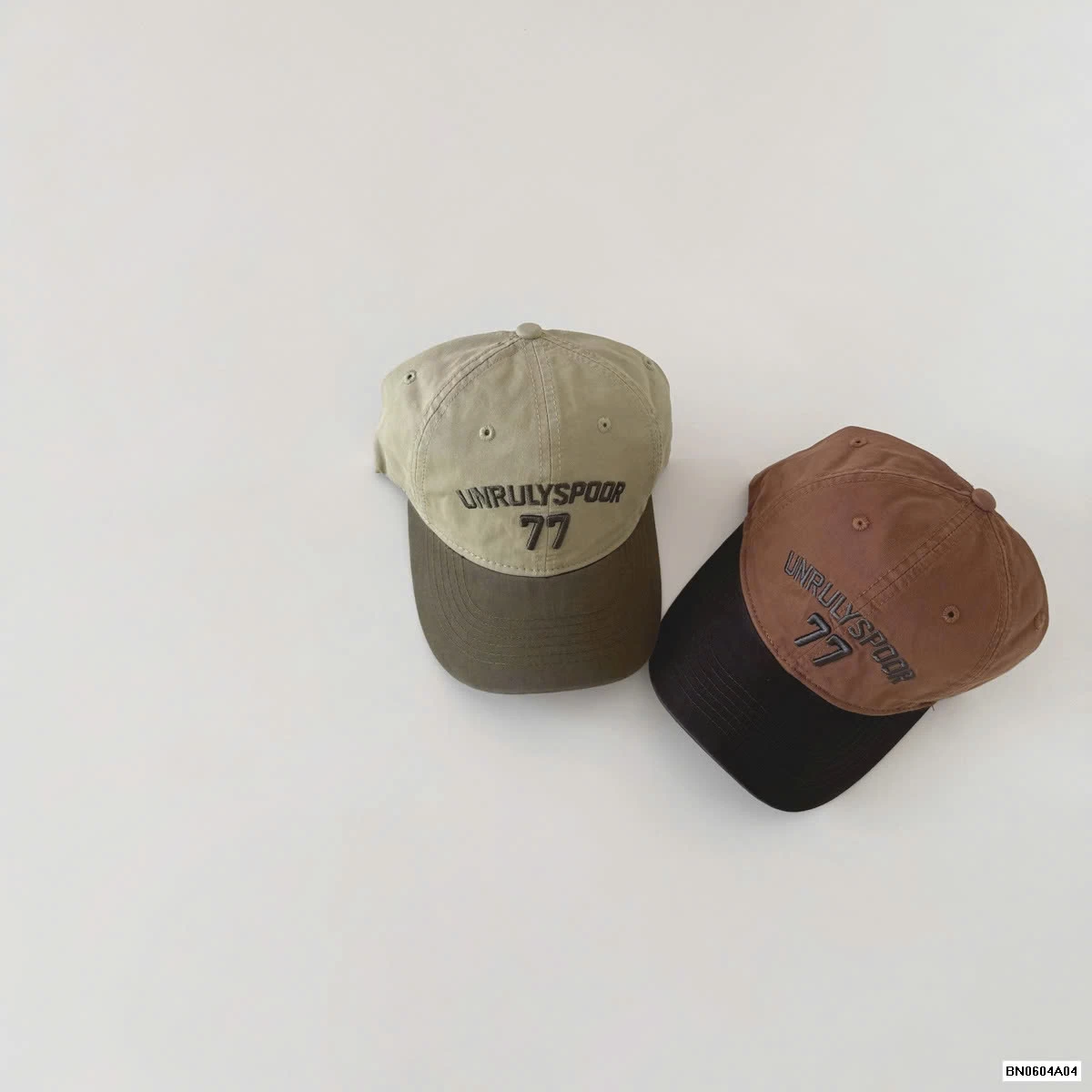 MŨ KẾT PHỐI MÀU THÊU SỐ 77