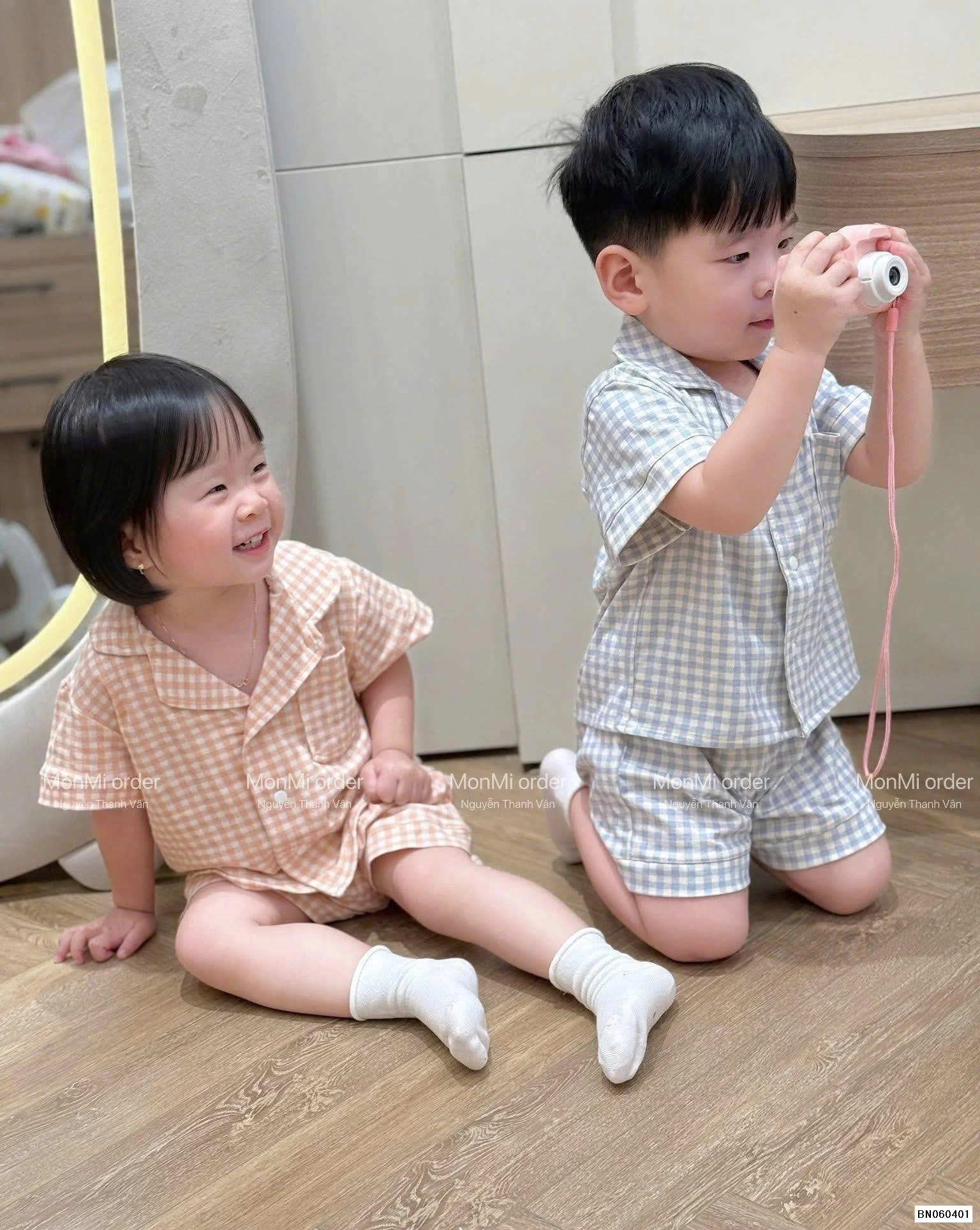 MÁY ẢNH ĐỒ CHƠI