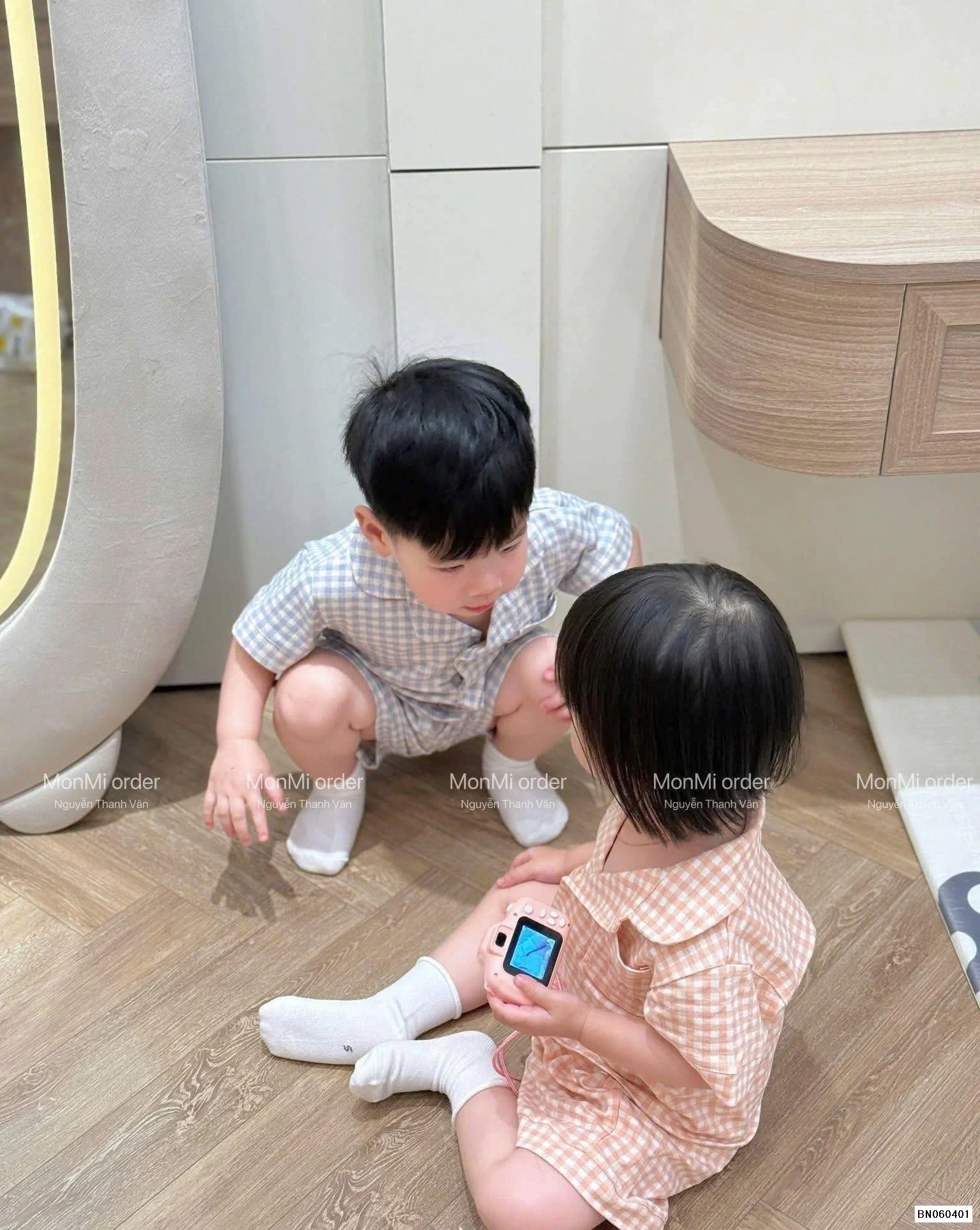 MÁY ẢNH ĐỒ CHƠI