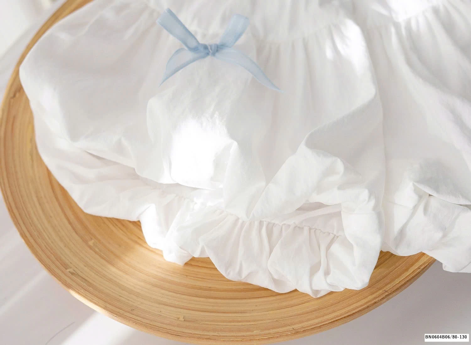 QUẦN BÍ ĐÍNH NƠ