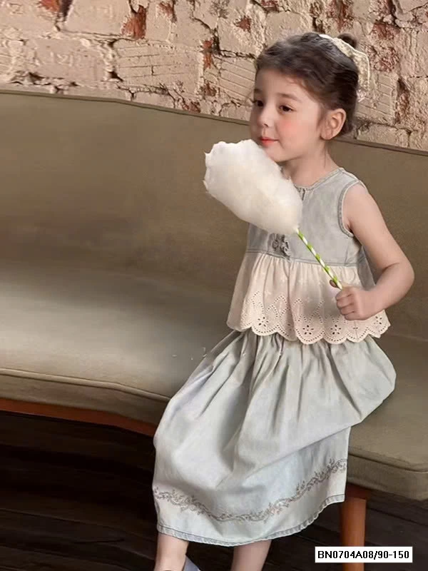 SÉT VÁY JEANS PHỐI REN