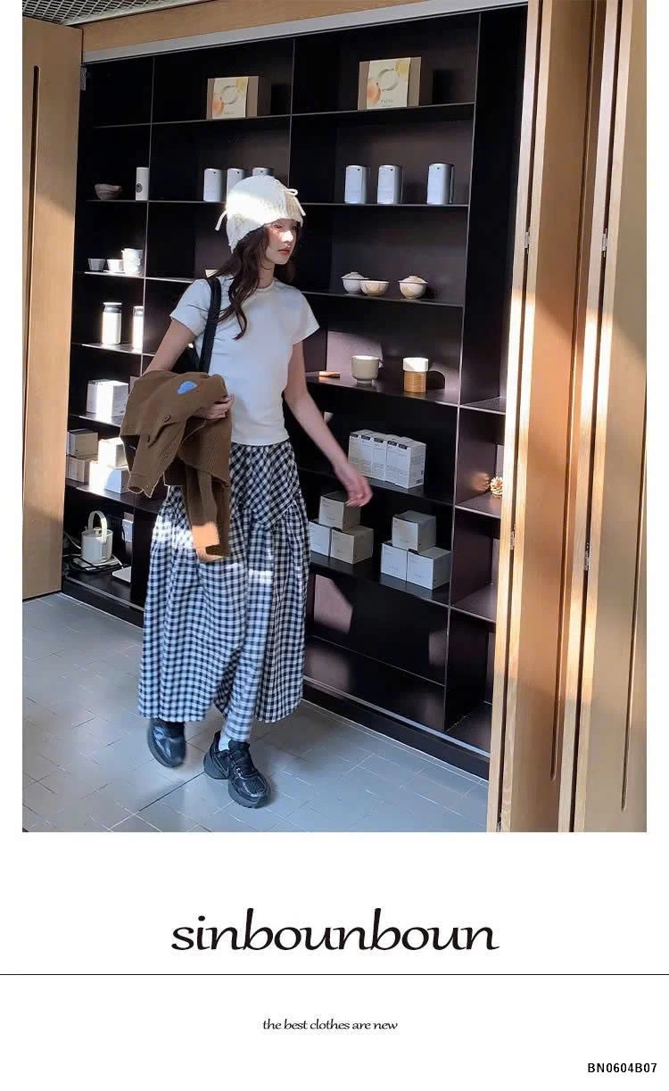 CHÂN VÁY KẺ CARO ANNA