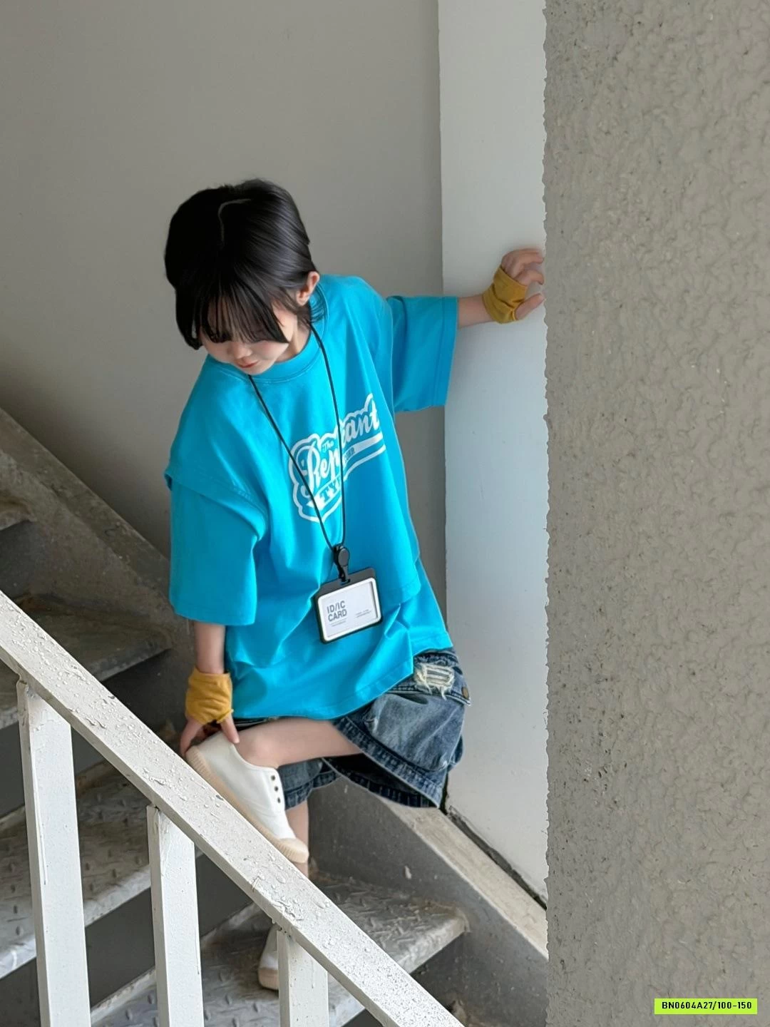 ÁO THUN XANH MIX SHORT JEANS TÚI HỘP