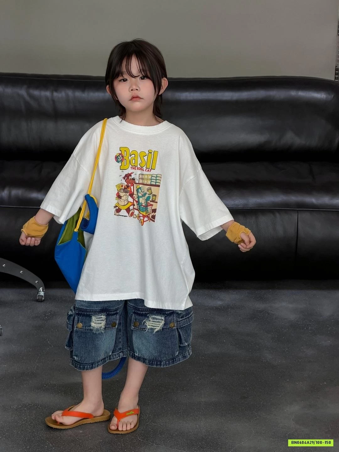 ÁO THUN TRẮNG IN BASIL