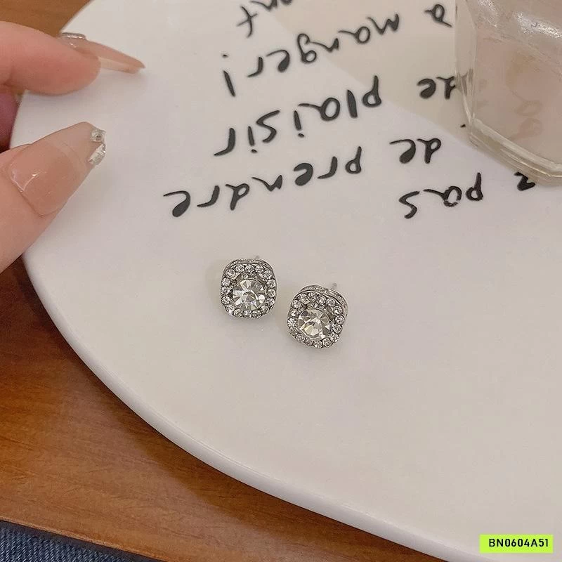 HOA TAI MẠ BẠC GẮN ĐÁ