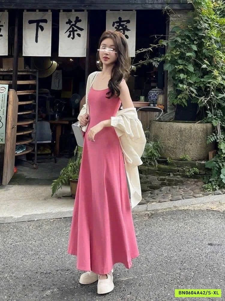 VÁY 2S NHÀ MOSESQUEEN