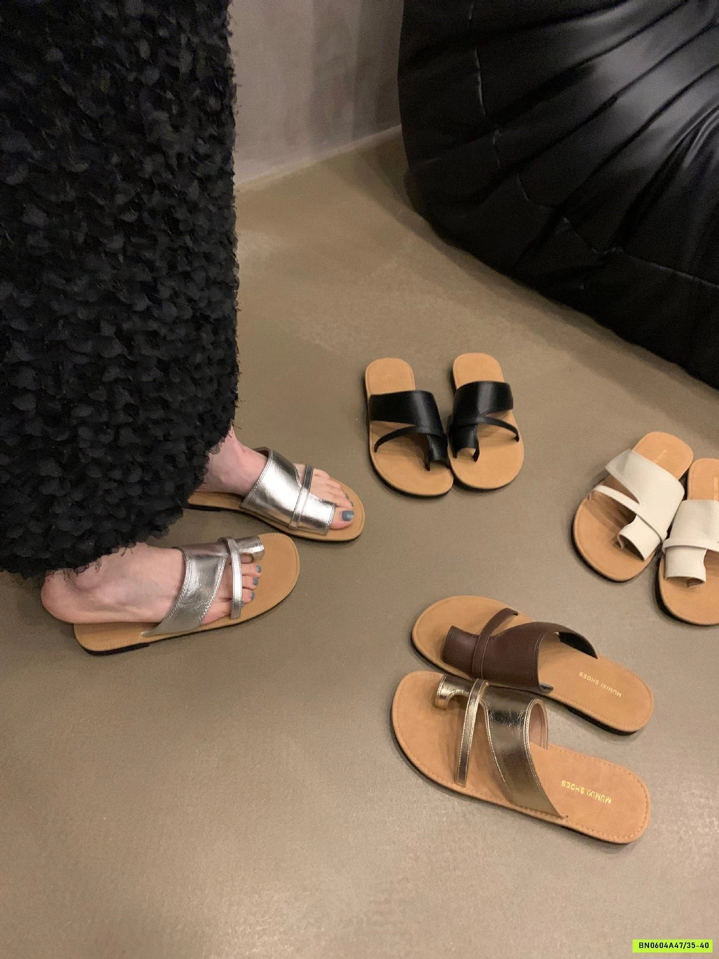 DÉP LÊ QUAI DA XỎ NGÓN HÀN QUỐC