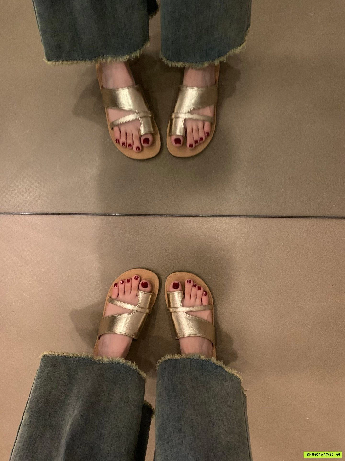 DÉP LÊ QUAI DA XỎ NGÓN HÀN QUỐC