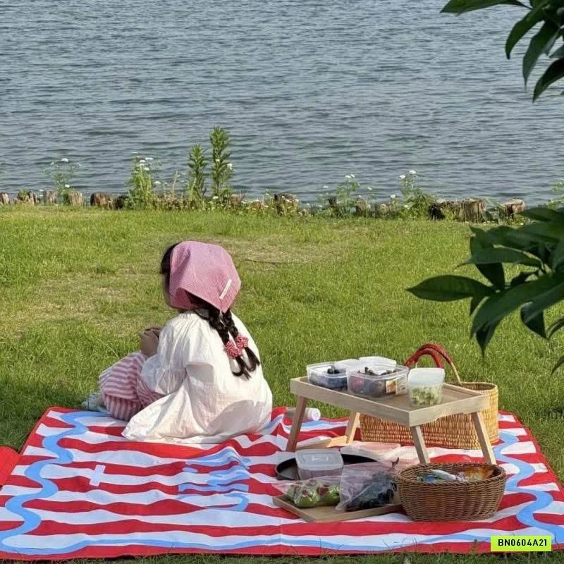 THẢM TRẢI PICNIC GẤP GỌN