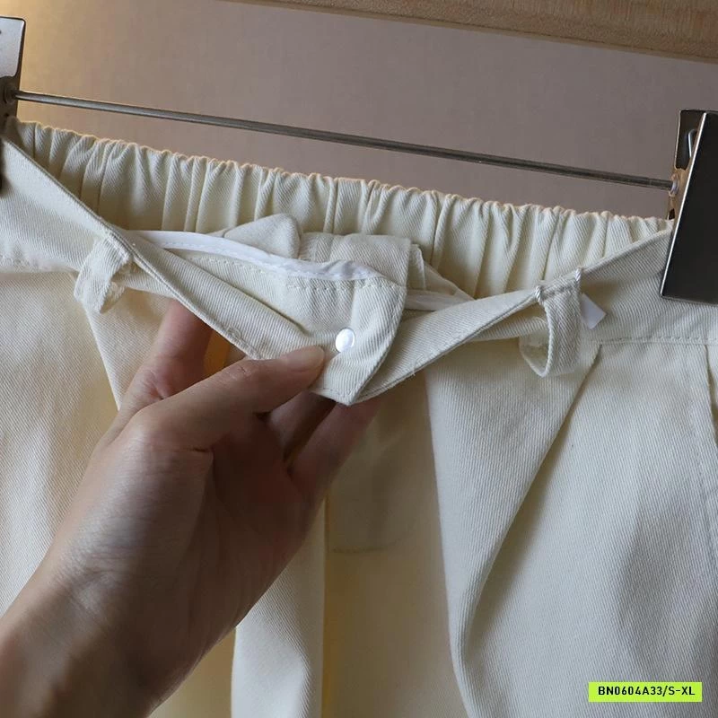 SHORT THÔ TRƠN MÀU CẠP CÚC XUẤT HÀN