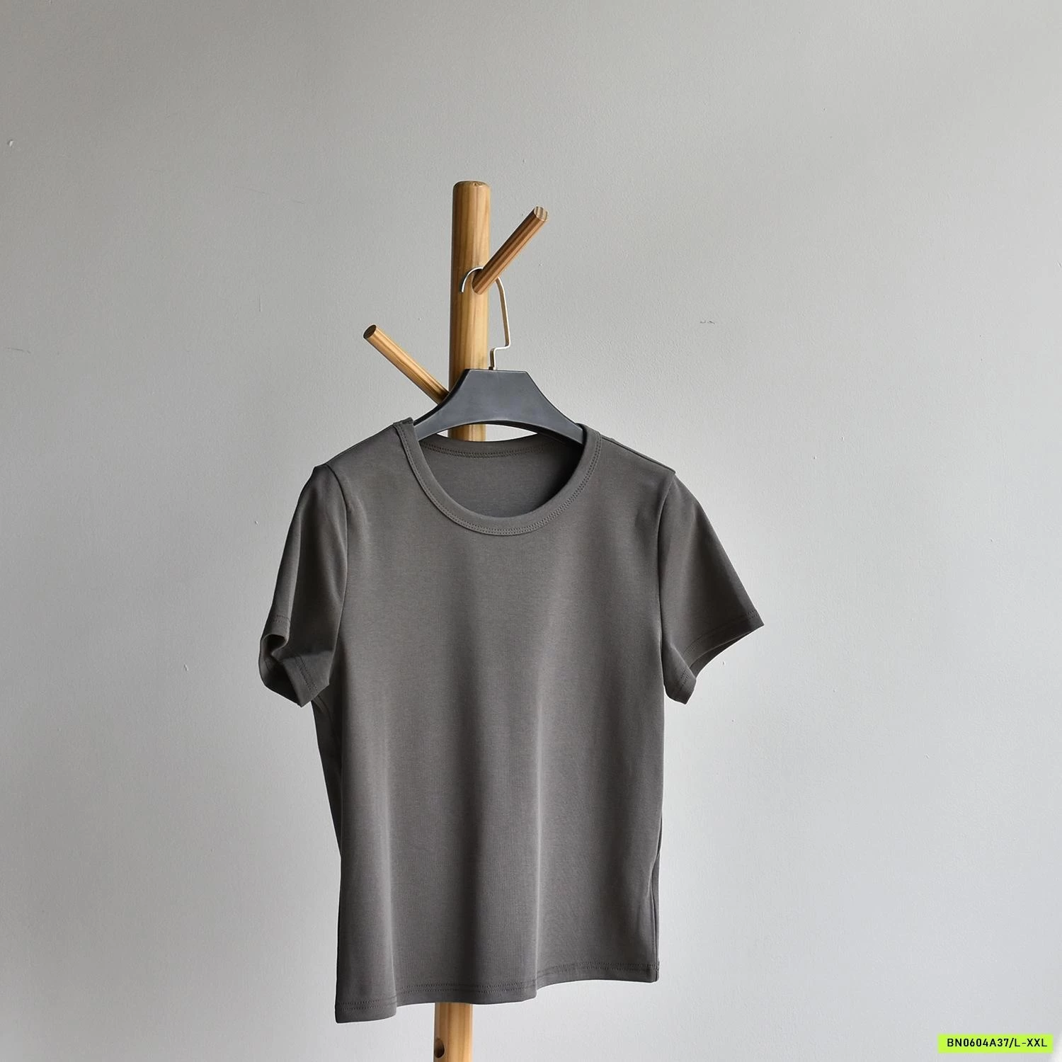 ÁO THUN CỔ TRÒN DÁNG NGẮN