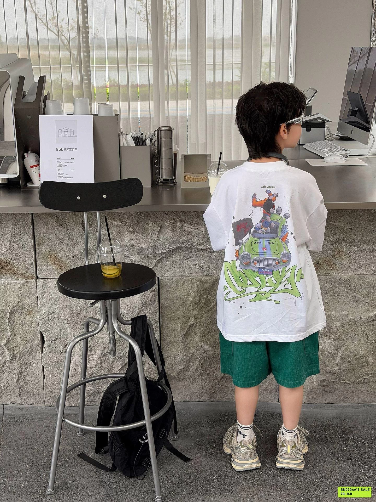 ÁO THUN IN XE TĂNG SAU LƯNG FANSHU