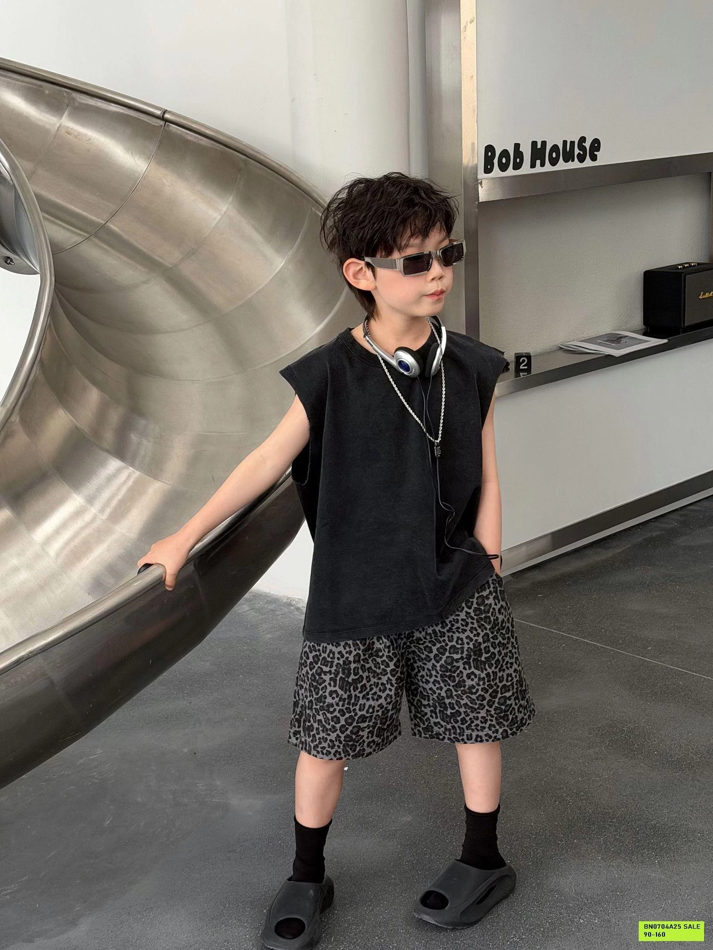 TNKTOP ĐEN NGẦU FANSHU