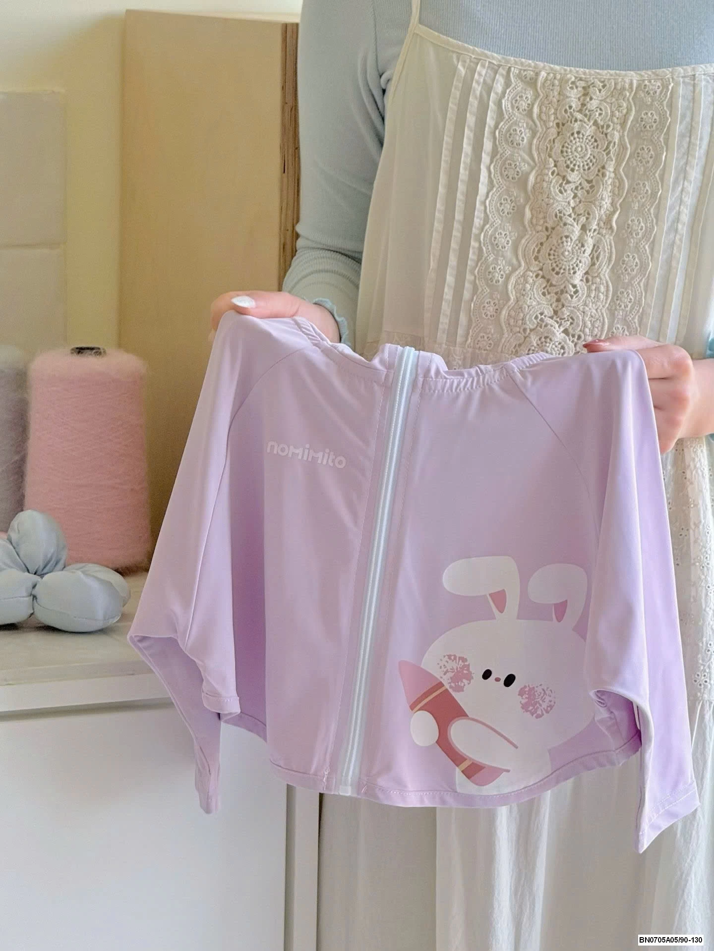 KHOÁC NẮNG CHO BÉ