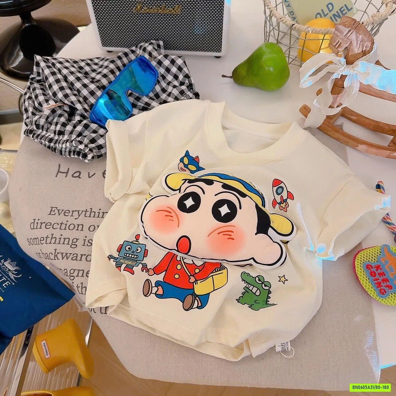 ÁO SHINCHAN CẬU BÉ BÚT CHÌ MỚI