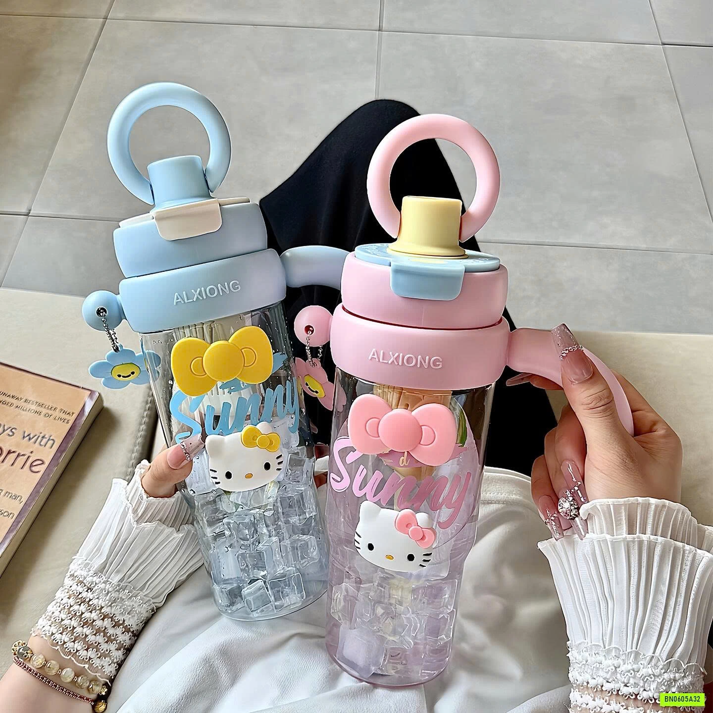 BÌNH UỐNG NƯỚC CÓ TAY CẦM