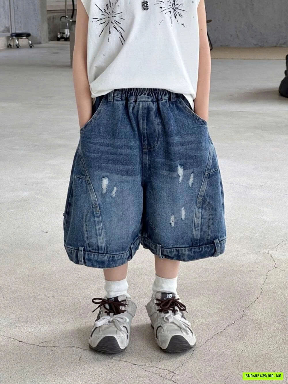 SHORT JEANS BÍ CÁ TÍNH