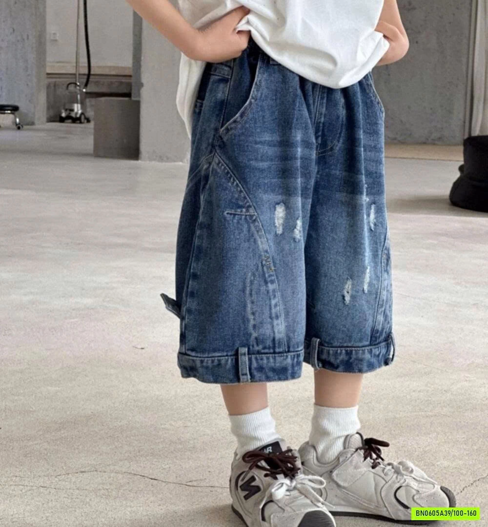 SHORT JEANS BÍ CÁ TÍNH