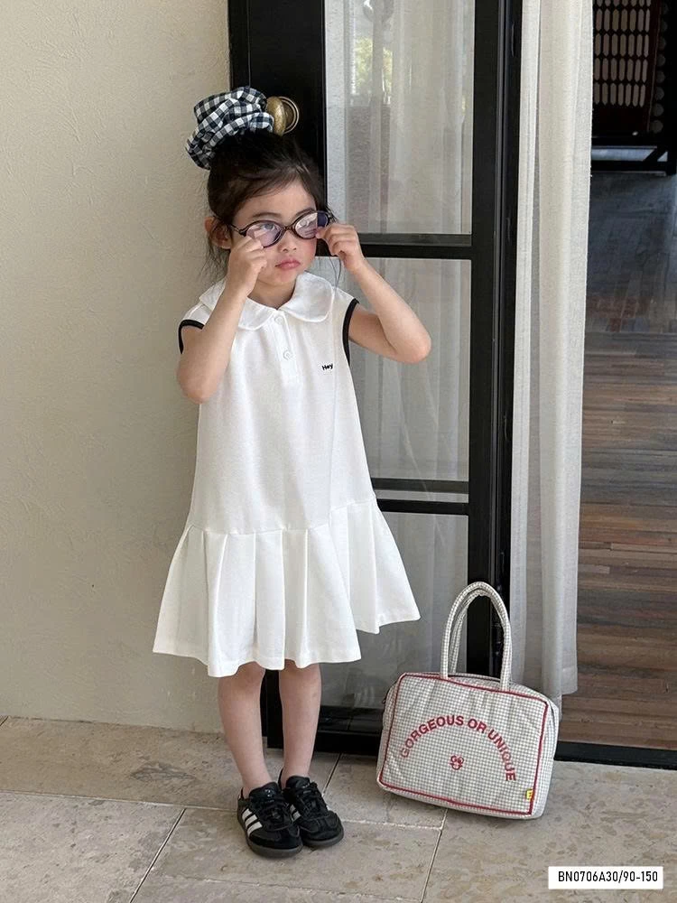 ĐẦM SÁT NÁCH CHÂN LY CỔ SEN