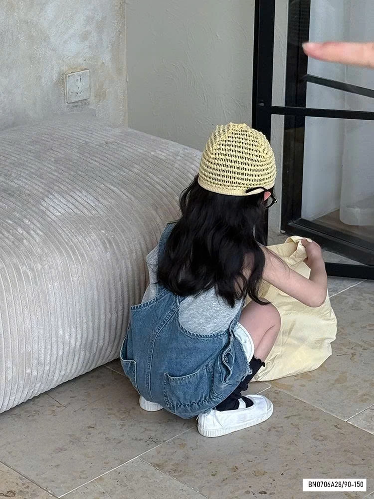 YẾM JEANS GẤU TUA RUA