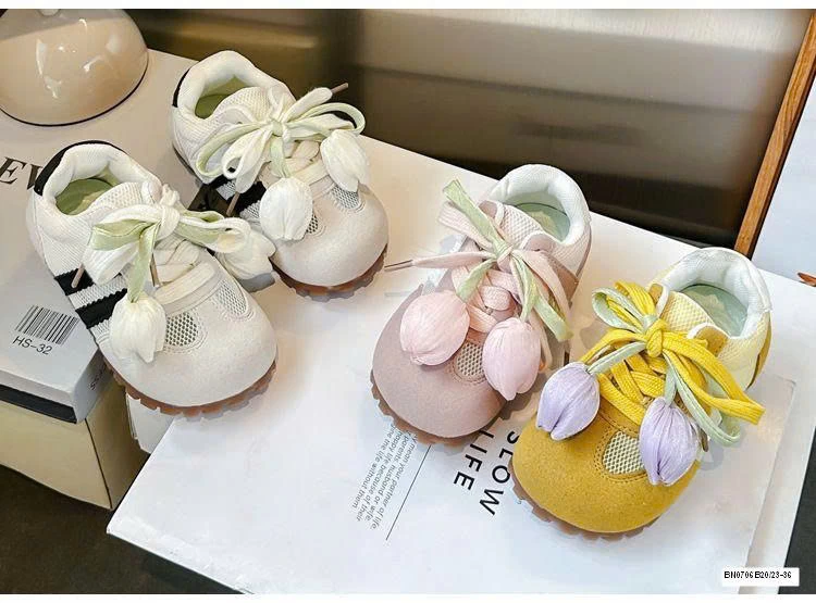 GIÀY THỂ THAO LƯỚI DÂY HOA TULIP