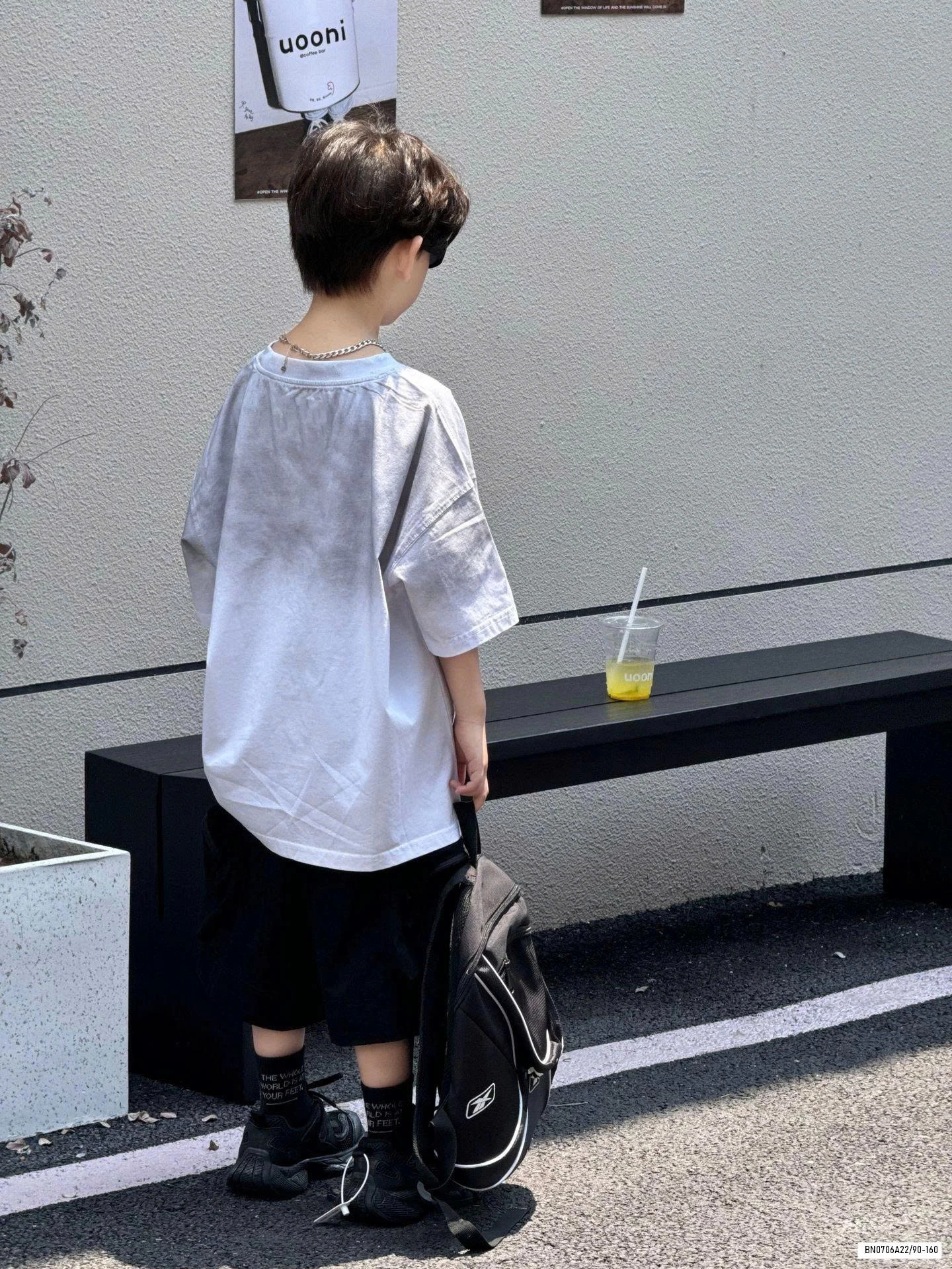 ÁO LOANG THÊU CHỮ MIX SHORT ĐEN