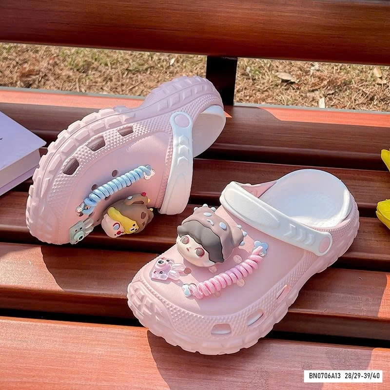 SỤC ĐẾ CAO STICKER KUTE