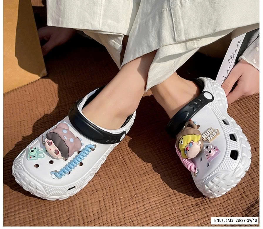 SỤC ĐẾ CAO STICKER KUTE