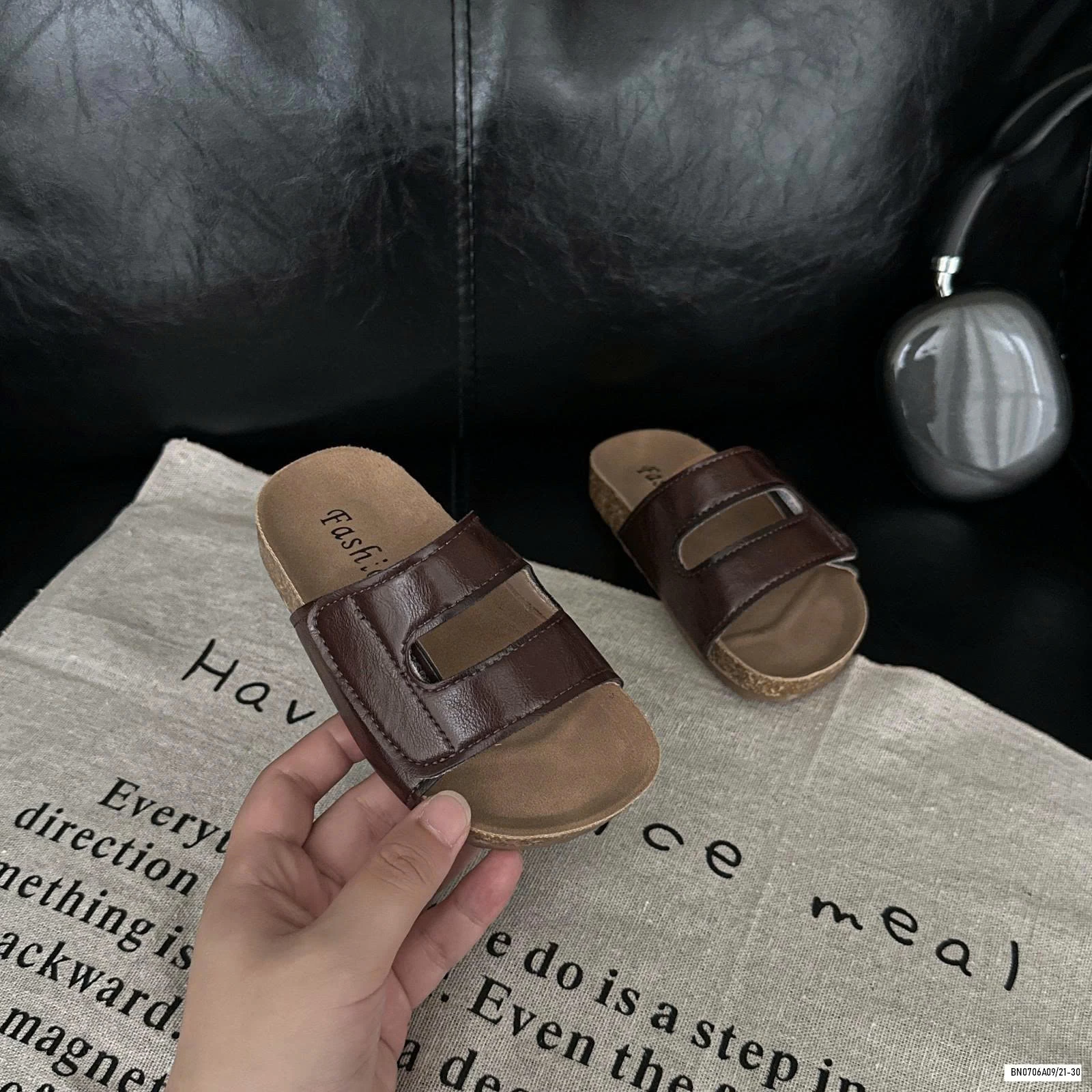 DÉP LÊ ĐẾ KẾP VINTAGE