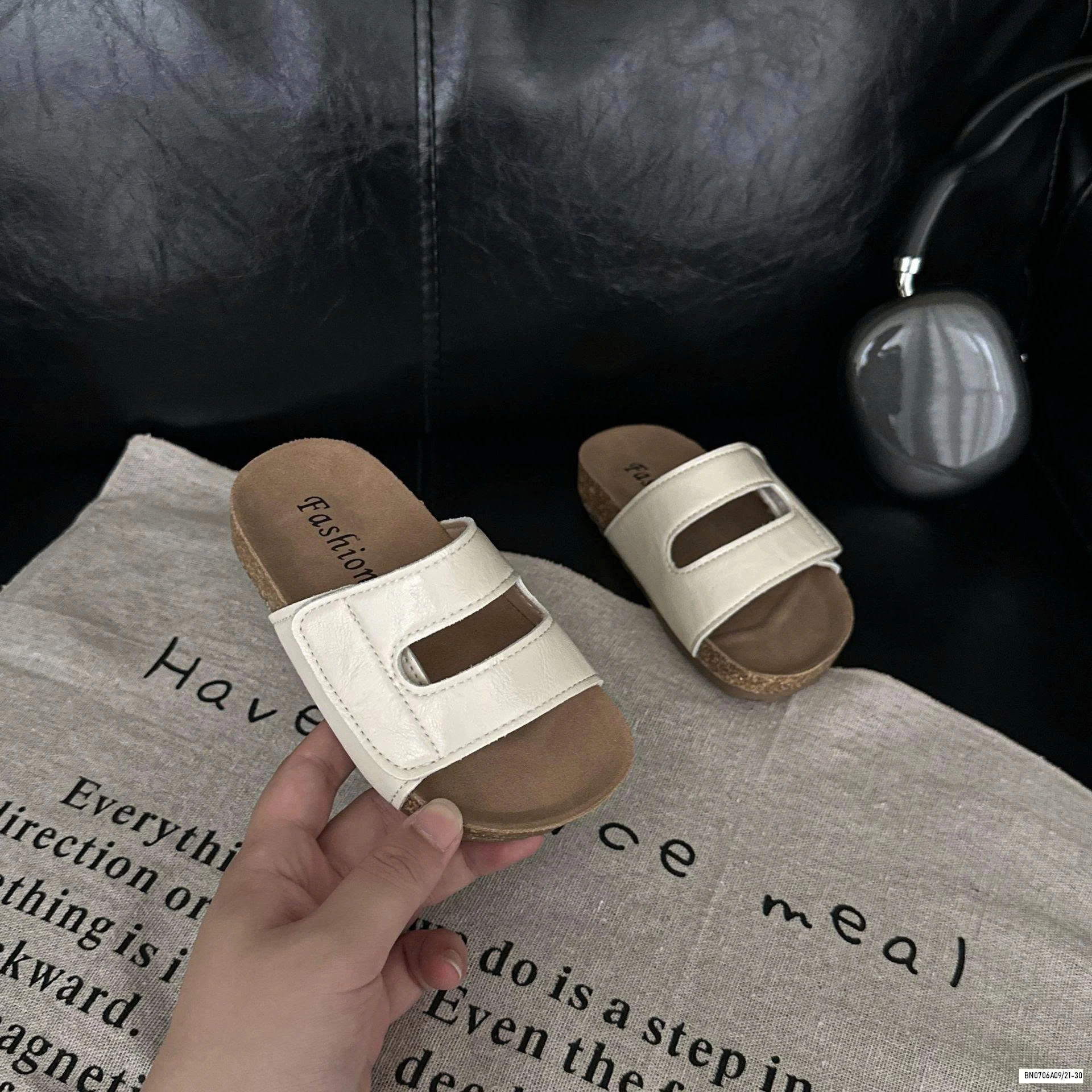 DÉP LÊ ĐẾ KẾP VINTAGE