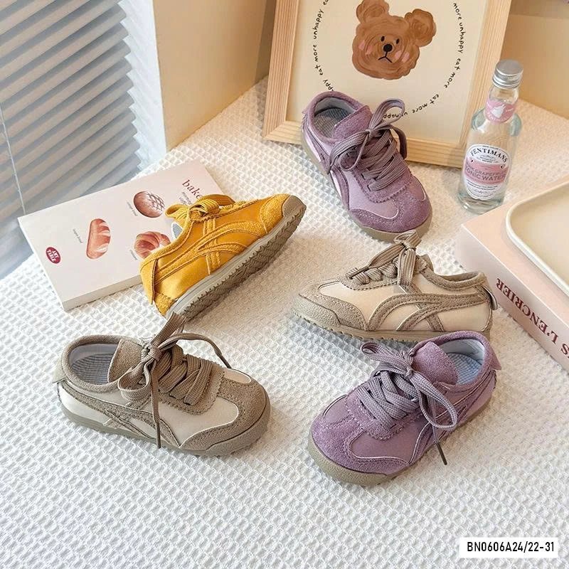 GIÀY THỂ THAO PHỐI MÀU BUỘC DÂY