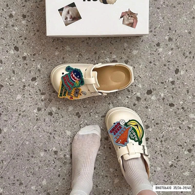 SỤC  PHỐI MÀU ĐẾ GẮN STICKER