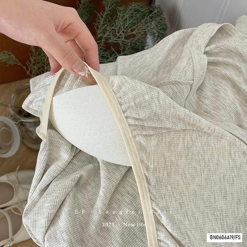 ĐẦM/BỘ NGỦ THUN GÂN THÊU TRÁI TIM