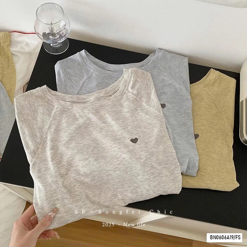 ĐẦM/BỘ NGỦ THUN GÂN THÊU TRÁI TIM