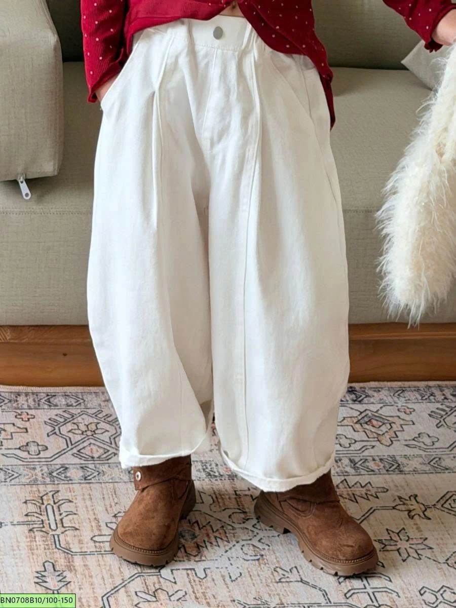 QUẦN BAGGY TRẮNG GÂN TRƯỚC