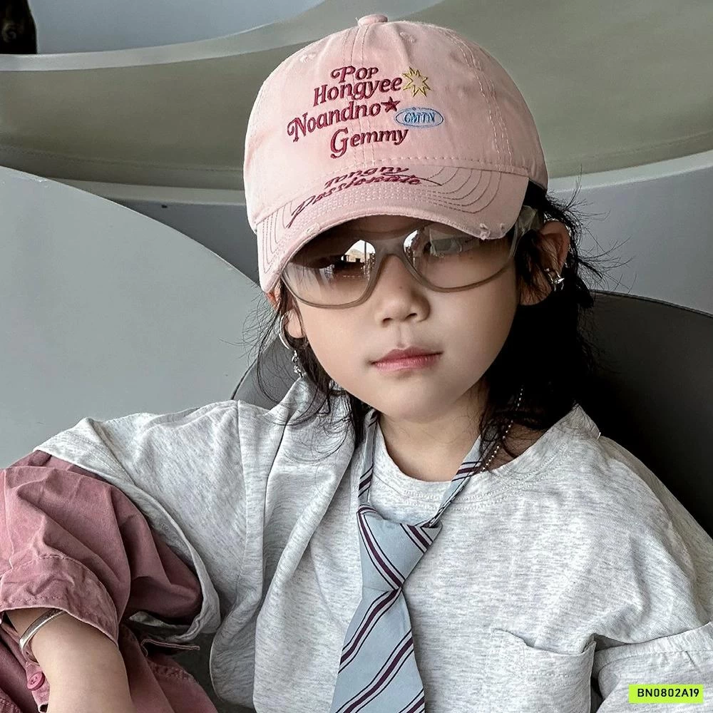 MŨ KẾT THÊU CHỮ CÁ TÍNH