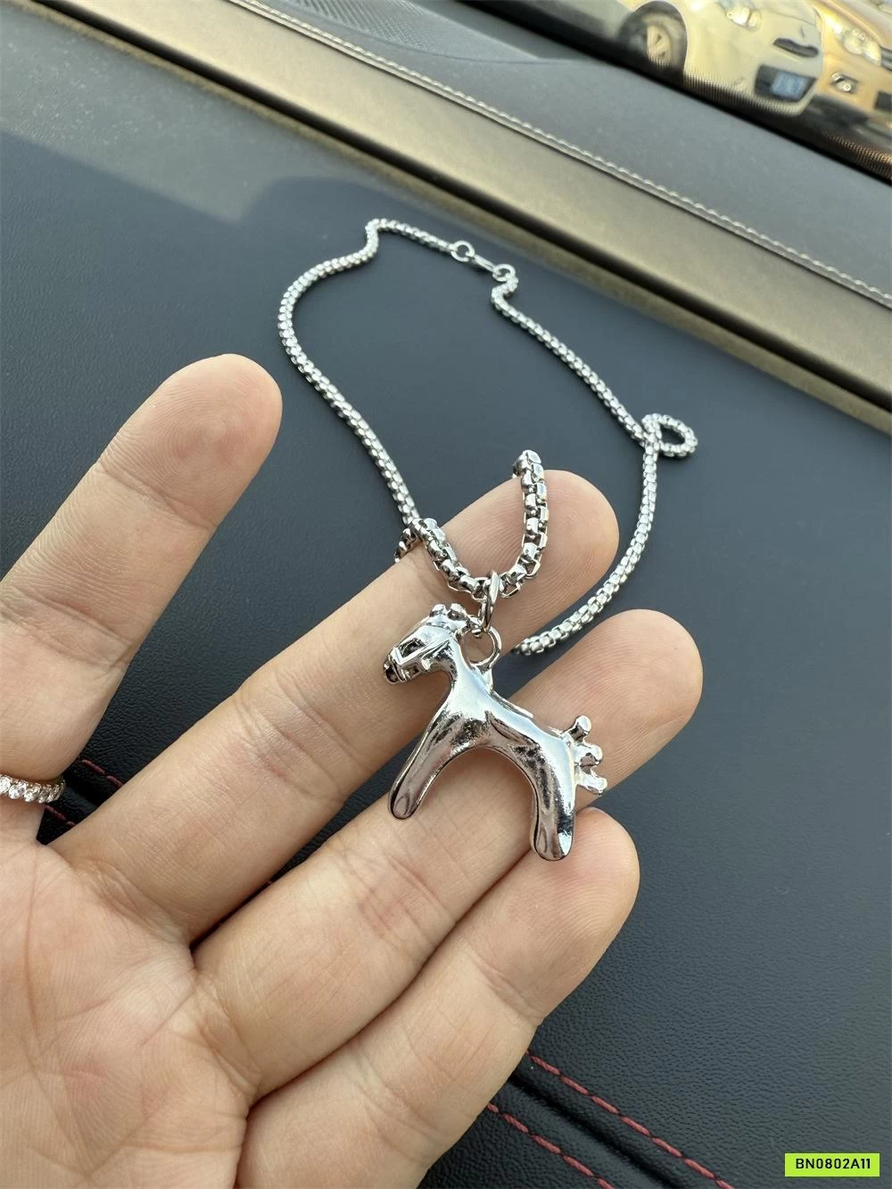 VÒNG CỔ PHỤ KIỆN