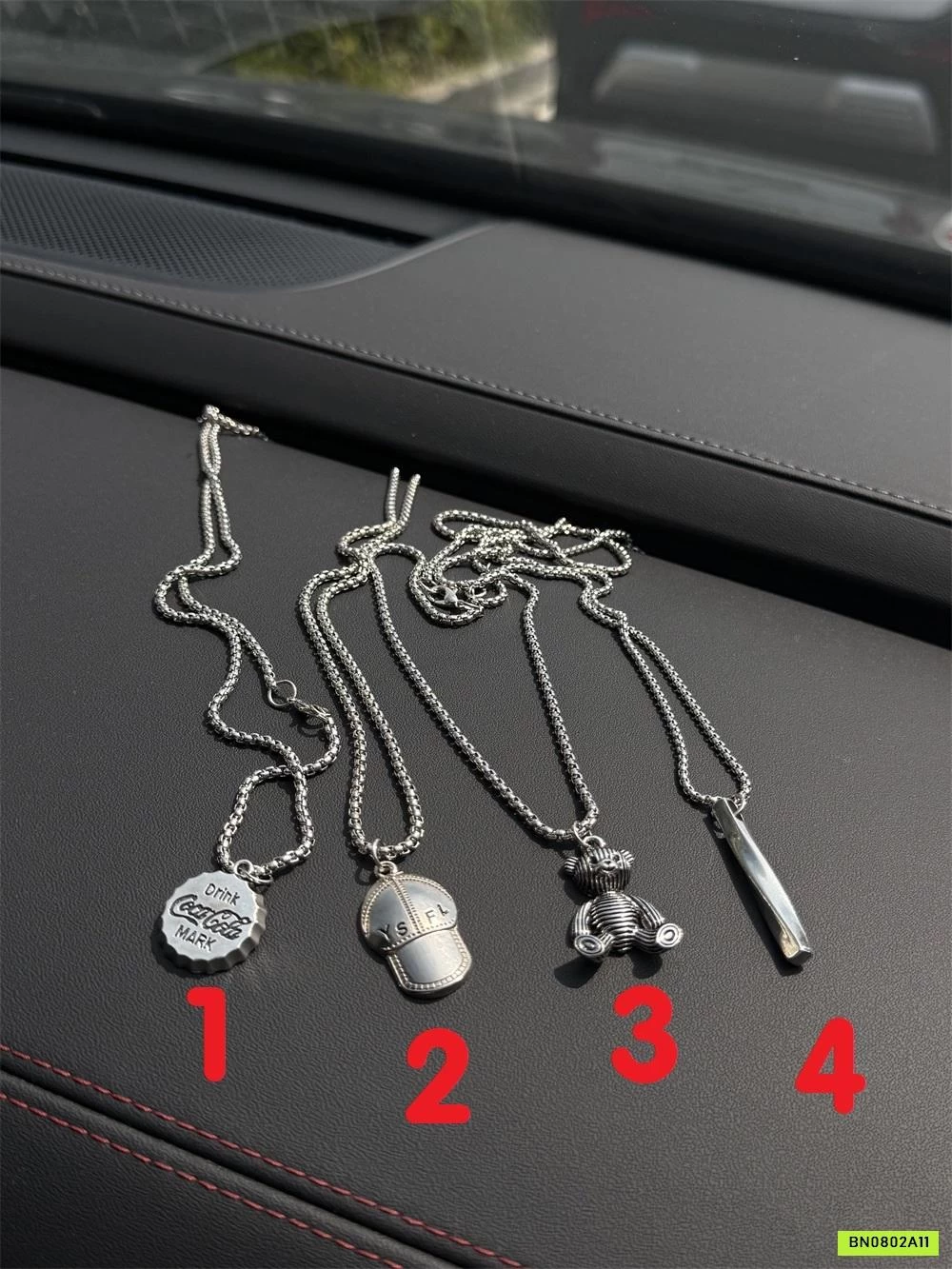 VÒNG CỔ PHỤ KIỆN