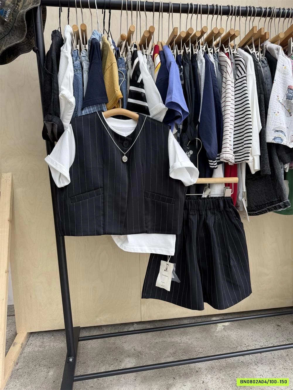 SÉT VEST ĐEN NGẮN TAY